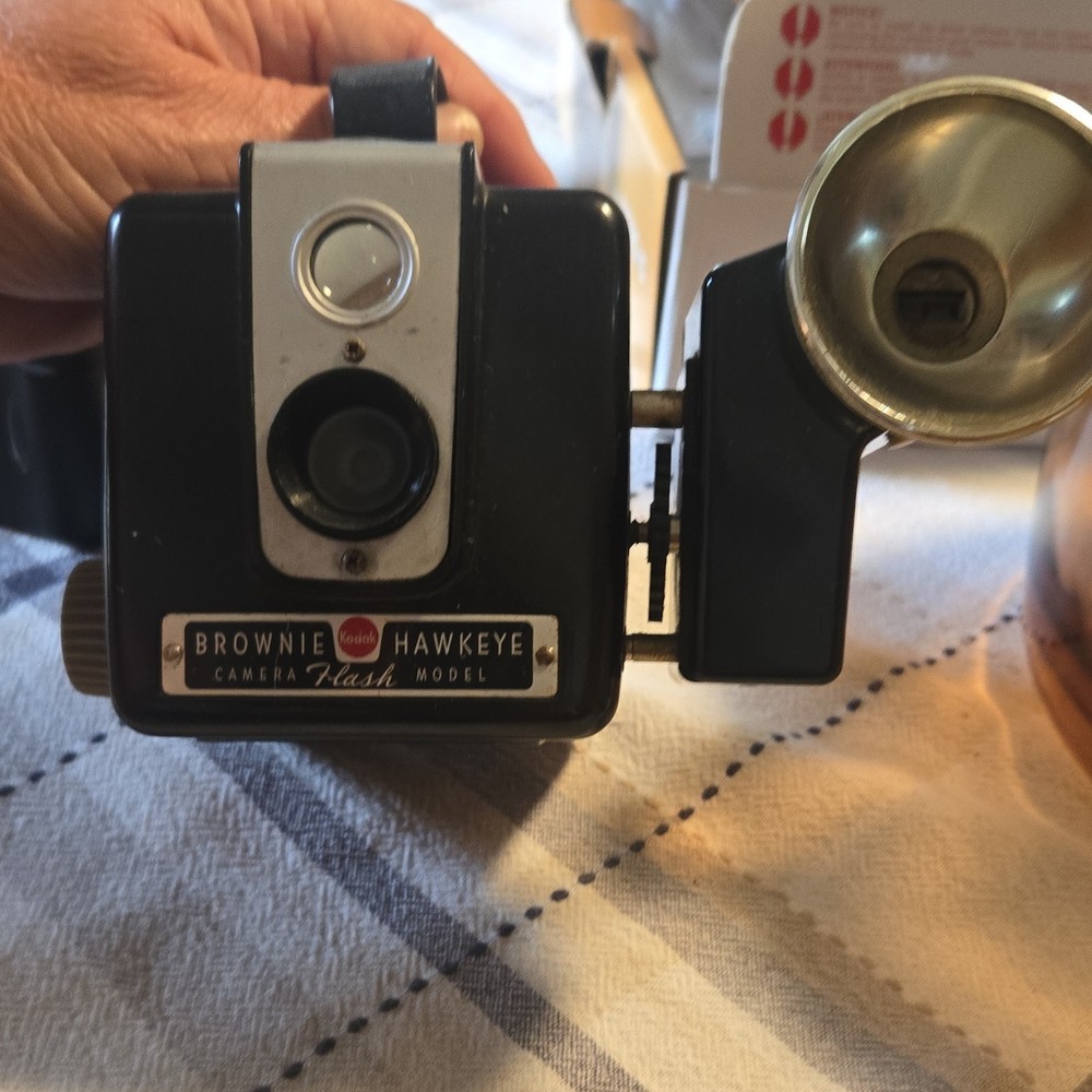 Kodak Brownie Hawkeye Flash Black Box Camera with Supermite Flashholder