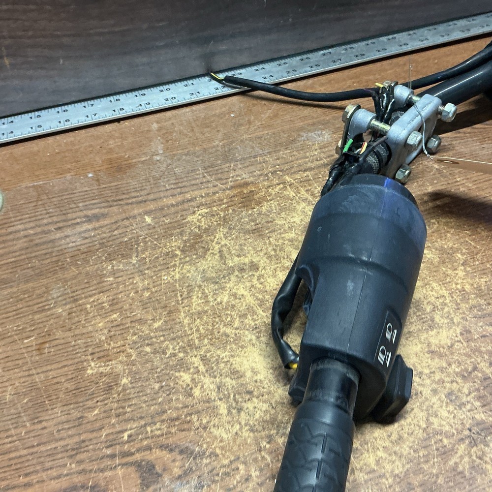 Handlebar & Controls # 506151138 Ski-Doo 2000 MXZ 600 Snowmobile