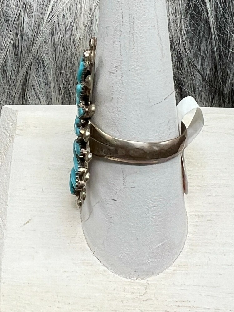 TURQUOISE ~ PETIT ~ STERLING SILVER ~ RING (8.50)
