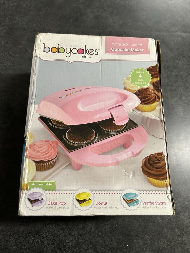 Babycakes Mini Size Cupcake Maker | 8 Cupcakes | Non-Stick