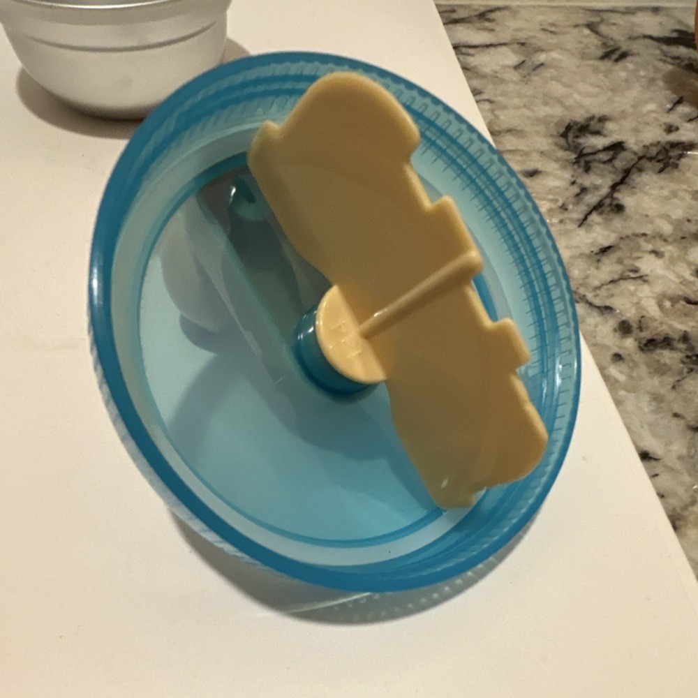 KFC Ice Cream Maker One Piece Chopper Character