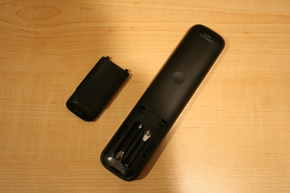 Genuine Hisense ERF2K60H Voice control remote