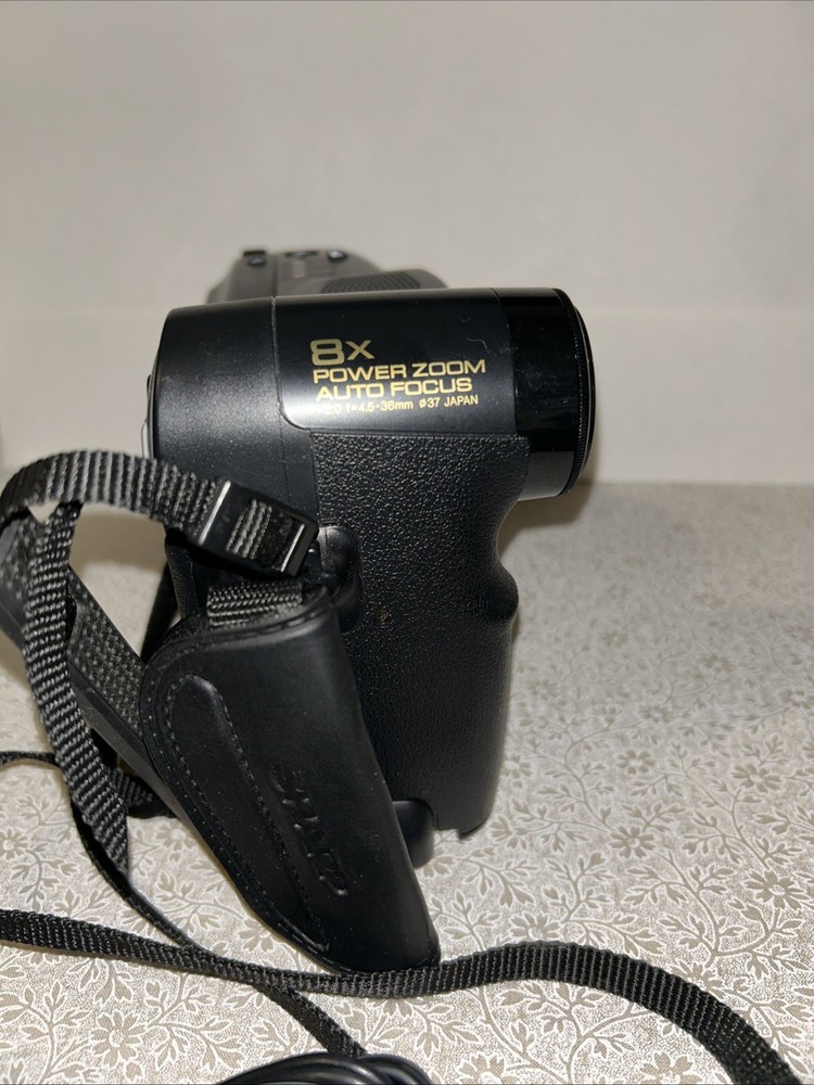 Sharp Liquid Crystal Video Camera Vl-E47 & Accessories