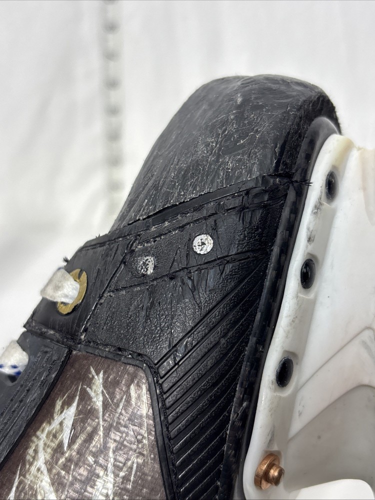 Bauer Vapor Hyperlite Skates - Length 5 Fit 1