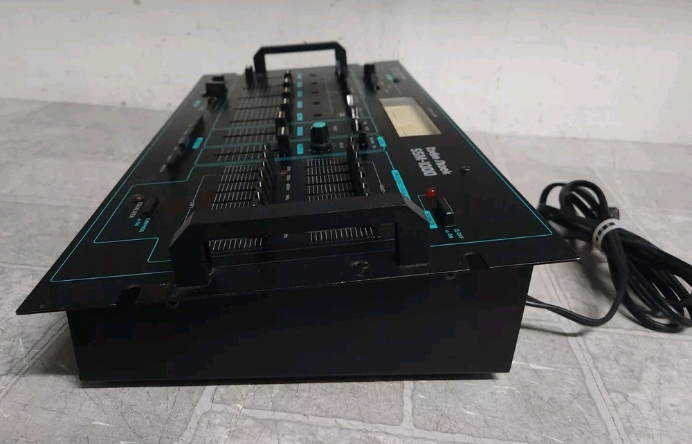 RADIOSHACK SSM-1000 Stereo Sound Mixer Echo Equalizer