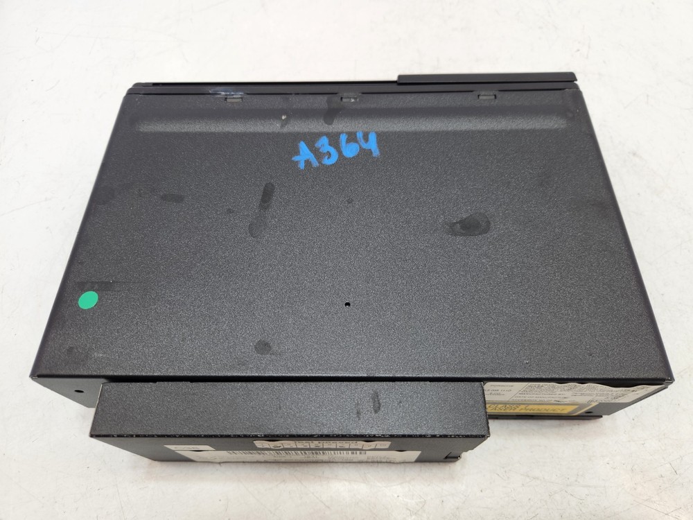 ✅ 03-10 OEM Porsche Cayenne 955 957 CD Changer Player Unit