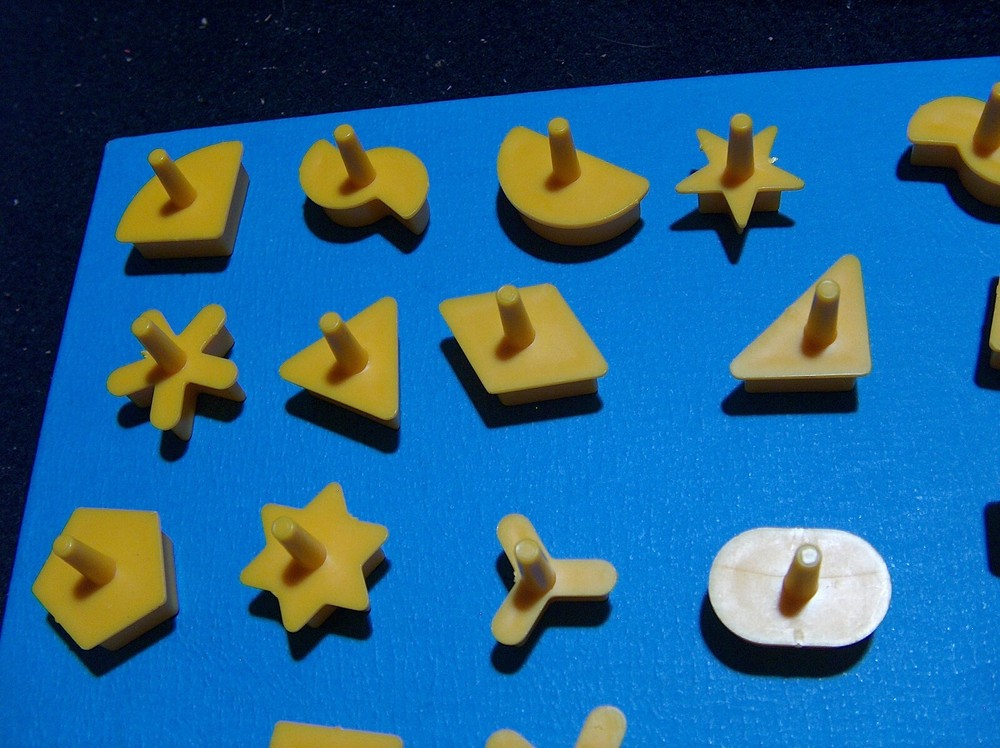 Full set 25 Perfection game pieces - Original authentic