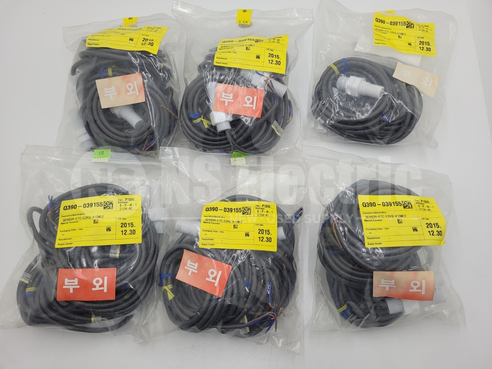 OMRON E2KQ-X10ME2 CAPACITIVE PROXIMITY SWITCH