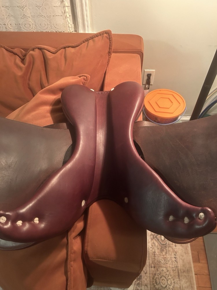 17” Medium Tree Beval Natural Close Contact English Saddle