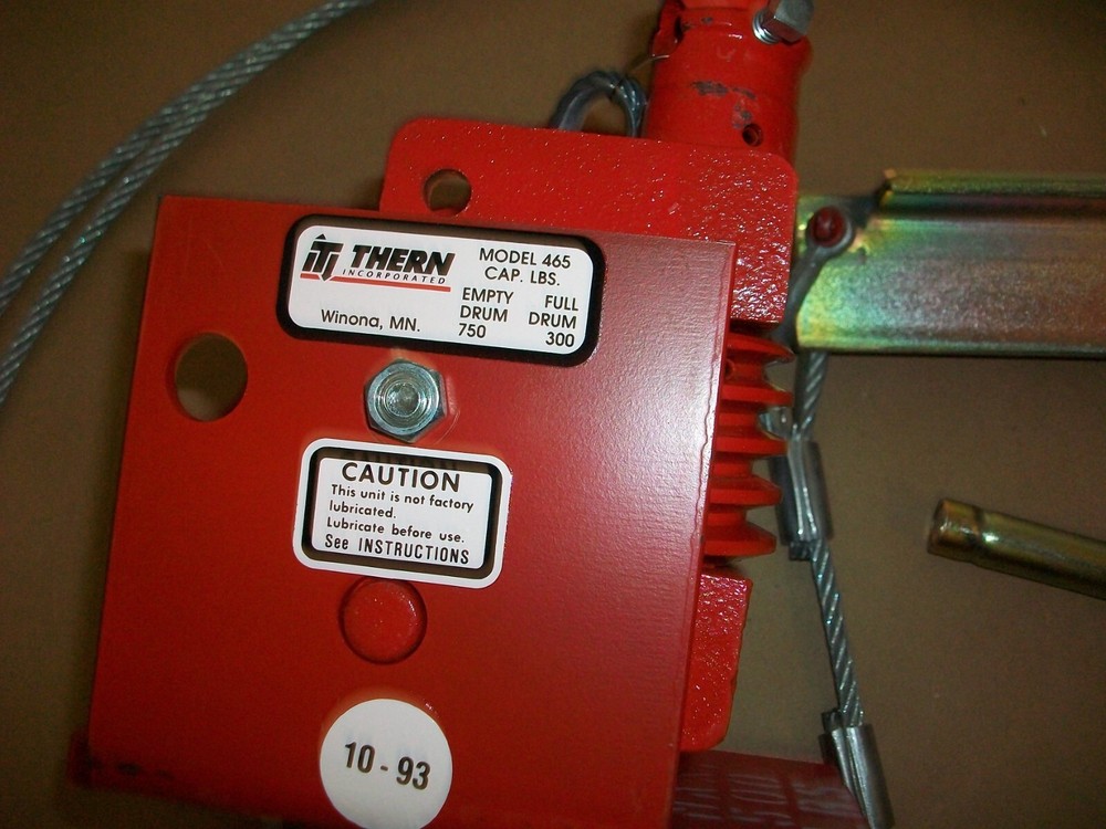 Thern Hand Winch Model 465 750# NEW