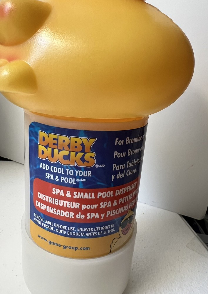 Game Derby Ducks spa small pool floating chlorinator or brominator Dispenser