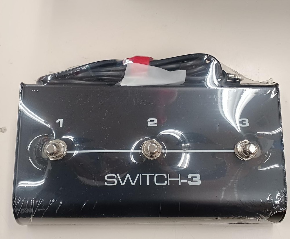 TC-HELICON SWITCH-3 | 3-Button Footswitch Durable, Cable Included Good Condition