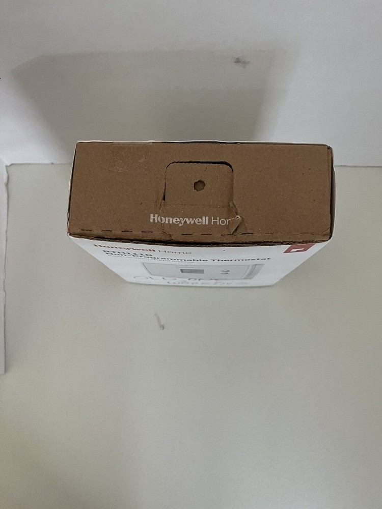 Honeywell RTH111B1024 Digital Non-Programmable Thermostat for Heating & Cooling