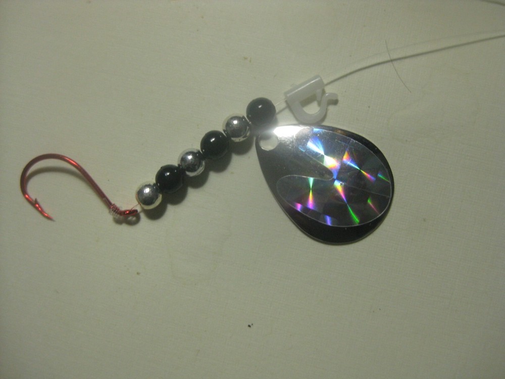 Walleye 1 Hook Spinner Rigs ( Silver Holographic)