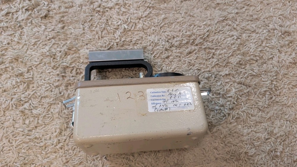 Eberline E-520 GM Survey Meter Tested and Working Guaranteed
