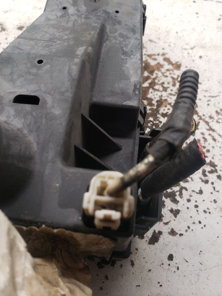 Used Fuse Box Engine fits: 2003 Ford Escape Grade A