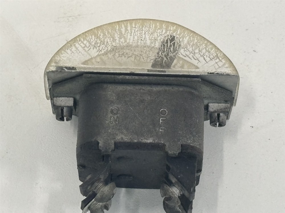 Luscombe Model 8 On Off Master Switch AN3023-2