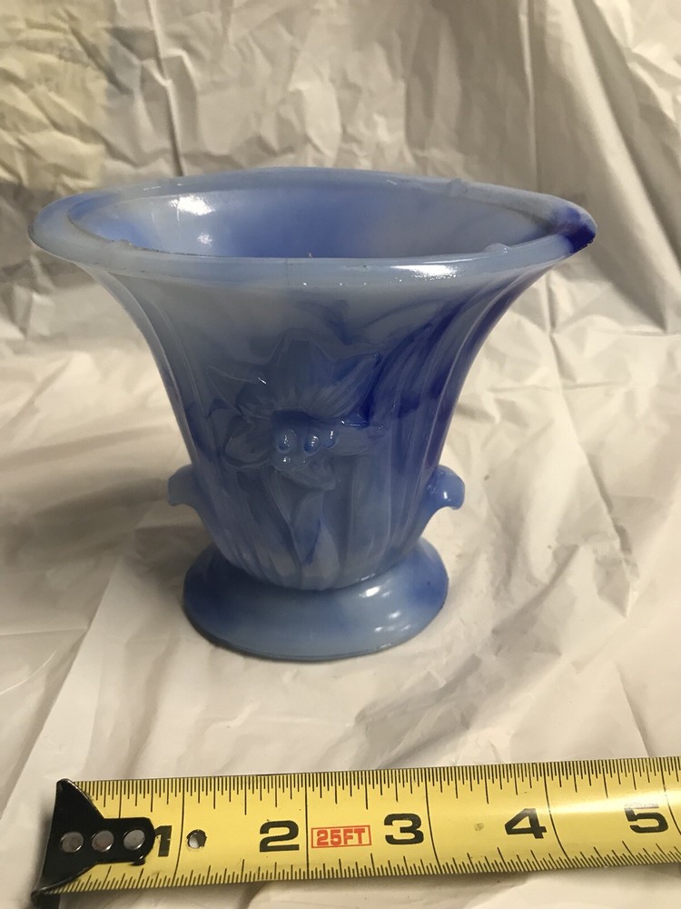 Vintage Akro Aggregate Vase