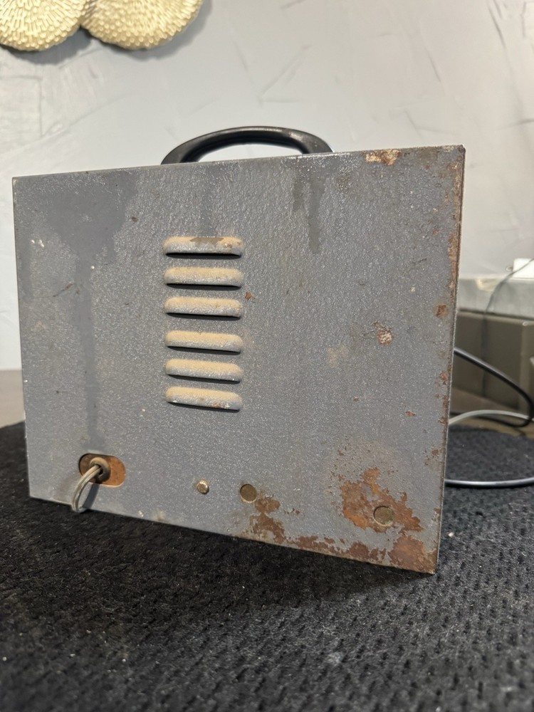 EICO Signal Generator Model 324