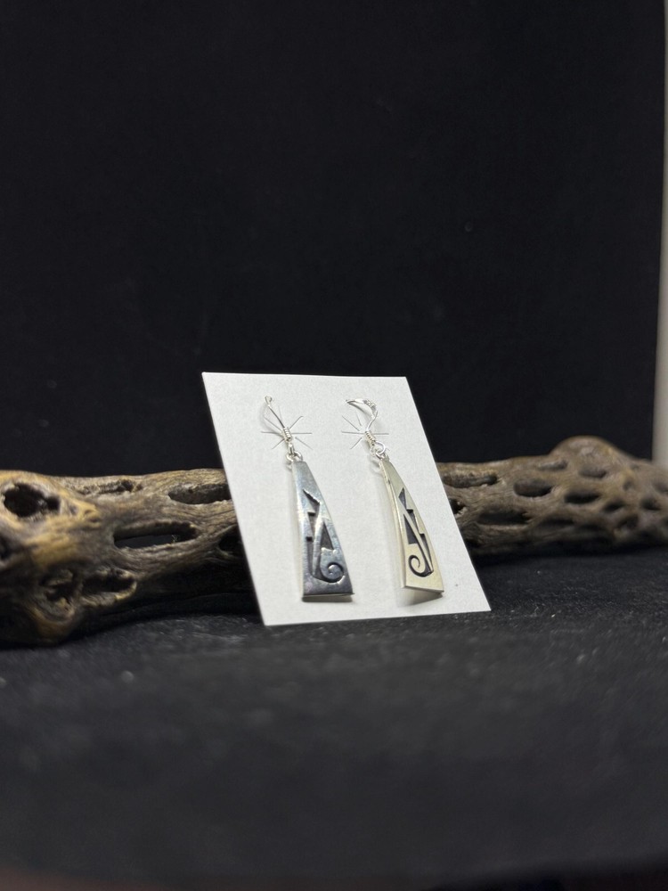Handmade Native American Hopi Plain Sterling Silver dangle Earrings