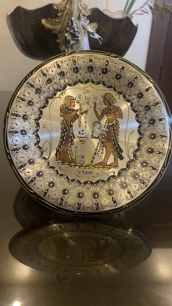 Antique Egyptian Plate Decoration