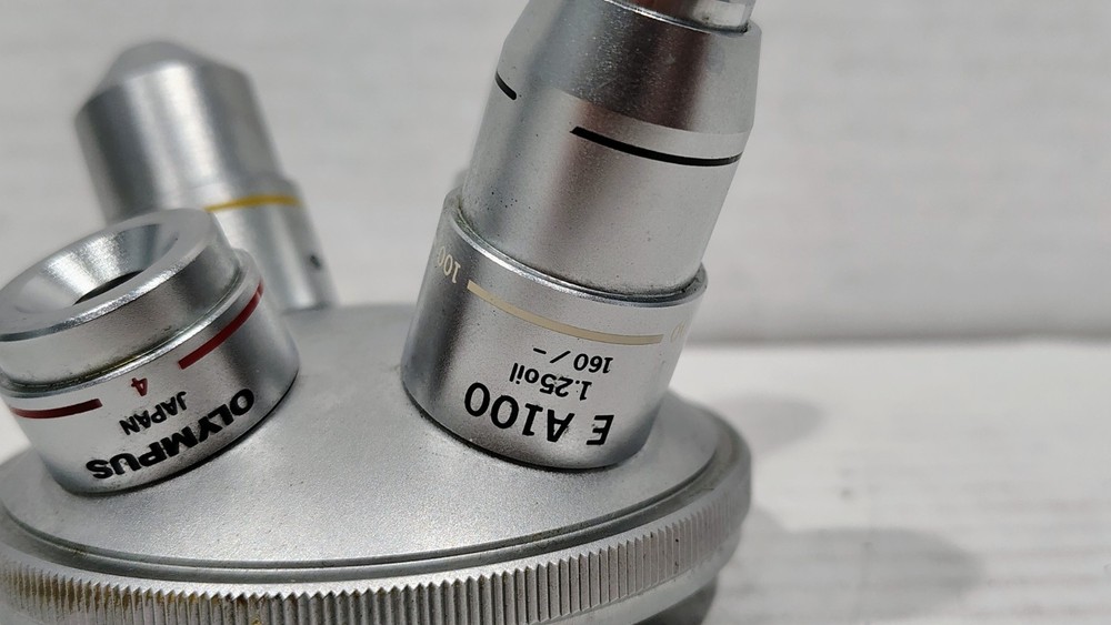 Olympus CH-2 CHT Microscope Binocular Eyepiece Head & Microscope Objectives Read