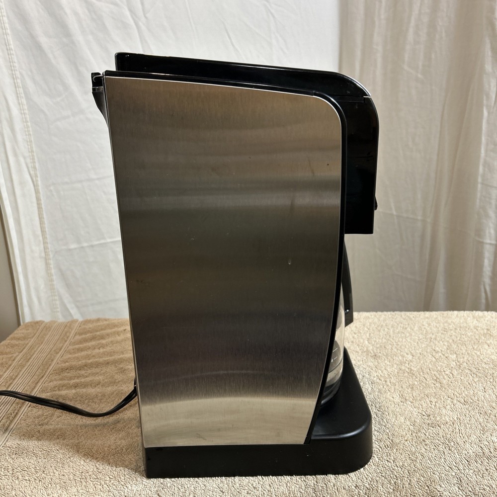 Cuisinart Extreme Brew 12 Cup Programmable Coffee Maker. Model DCC-2650