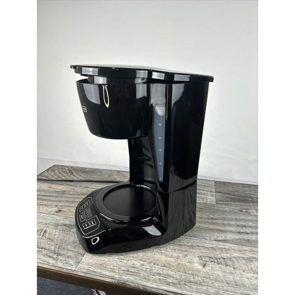 Black + Decker CM1100B 12-Cup Programmable Coffeemaker Cleaned Tested Free Ship