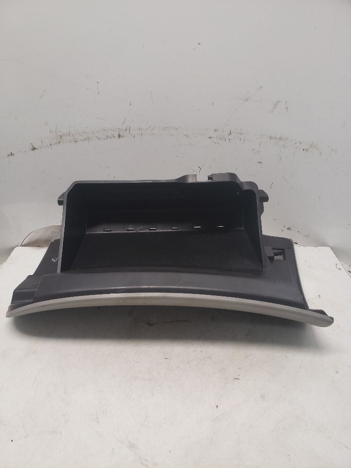 FORESTER 2012 Glove Box OEM
