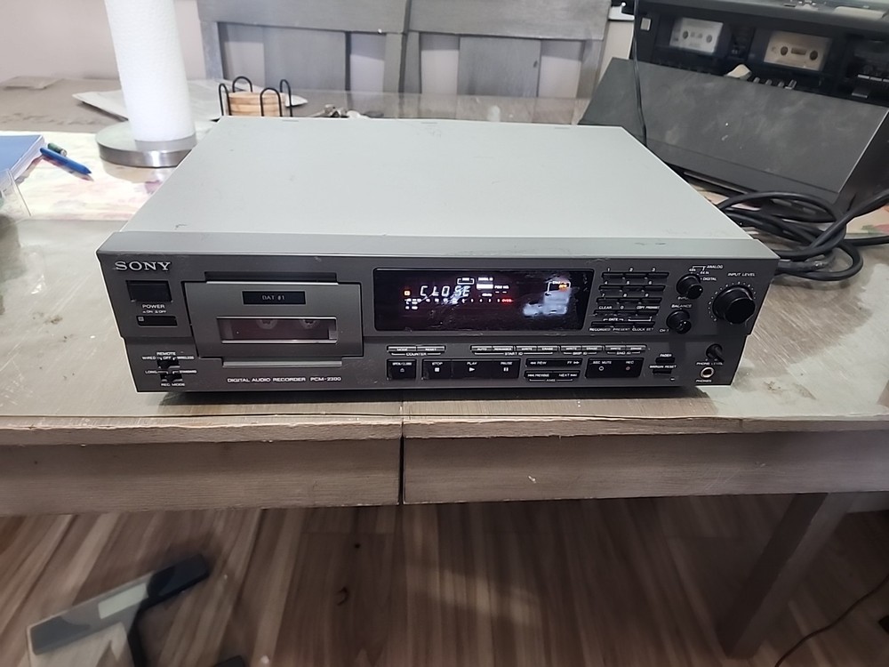 SONY PCM-2300 DAT Digital Audio Recorder Tested Working