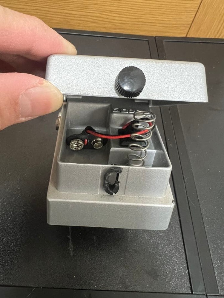 BOSS SYB-3 Bast Synthesizer