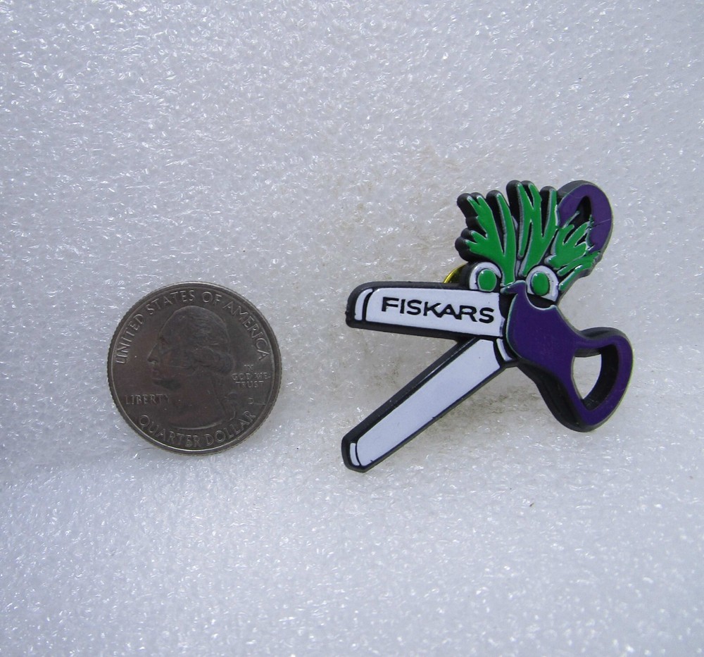 Fiskars Scissors Plastic Advertising Pin