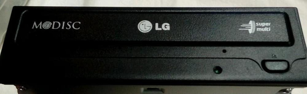 LG SUPER MULTI CD- DVD PLAYER REWRITER MODEL GH24NS95