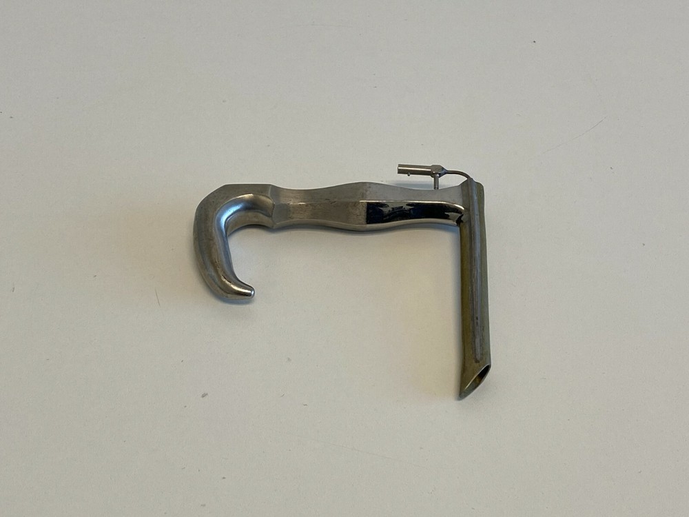 L21: Pilling 32-2004 Surgical Instrument
