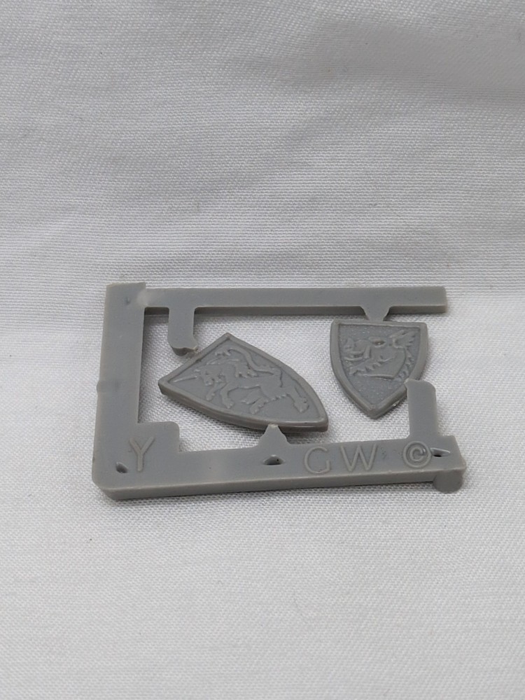 (2) Warhammer Fantasy Battles Empire Shield Bits