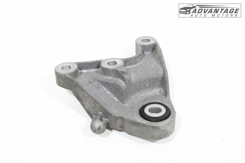 2016-2022 CHEVY SPARK FWD CONTINUOUSLY VARIABLE TRANS MOUNT STRUT BRACKET OEM