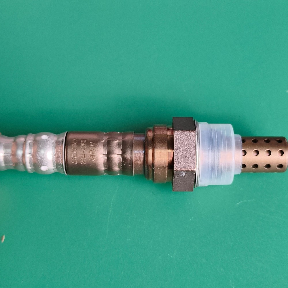 DENSO 234-4260 Downstream Left Oxygen Sensor