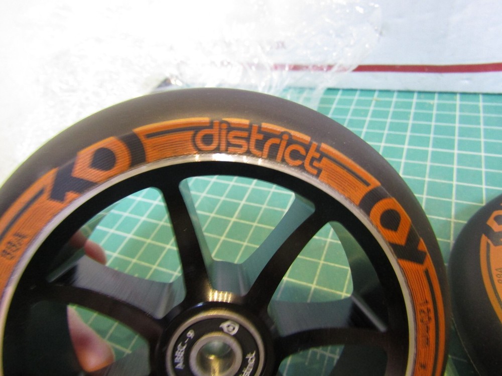2 – District Pro Scooter Wheels (2 Pack) Size 120 X 28mm Duel Width Core New