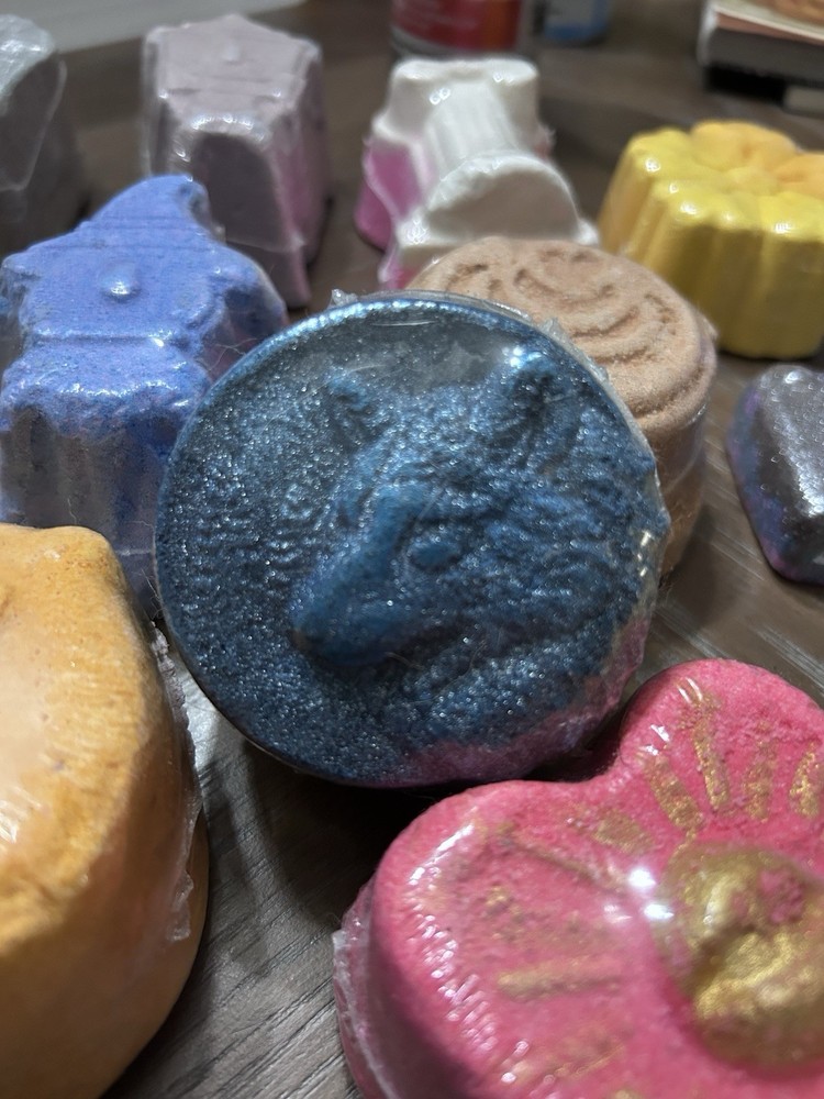 fragrant jewels bath bombs