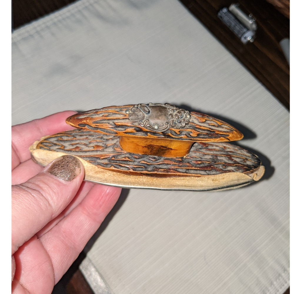 Antique nail buffer - vintage grooming tool