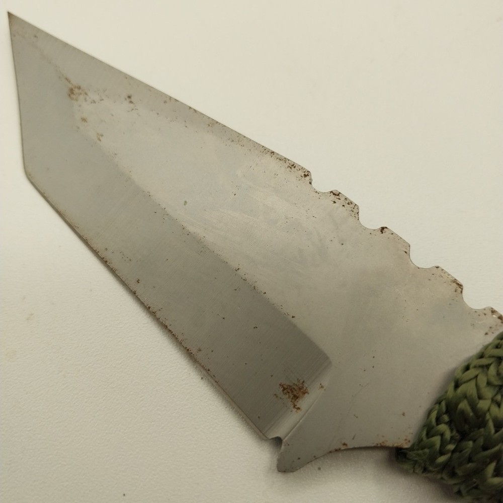 7" Survival Hunting Knife with Fire Starter Sheath