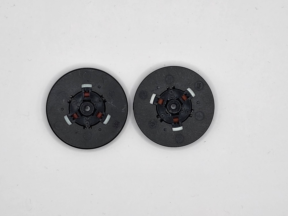 Quantity of 2 Playstation 1 PS1 Spindles