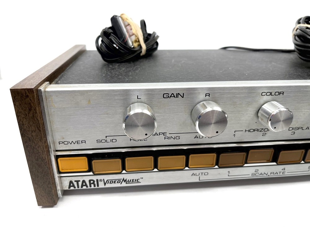 Atari C-240 Video Music Vintage Music Visualizer