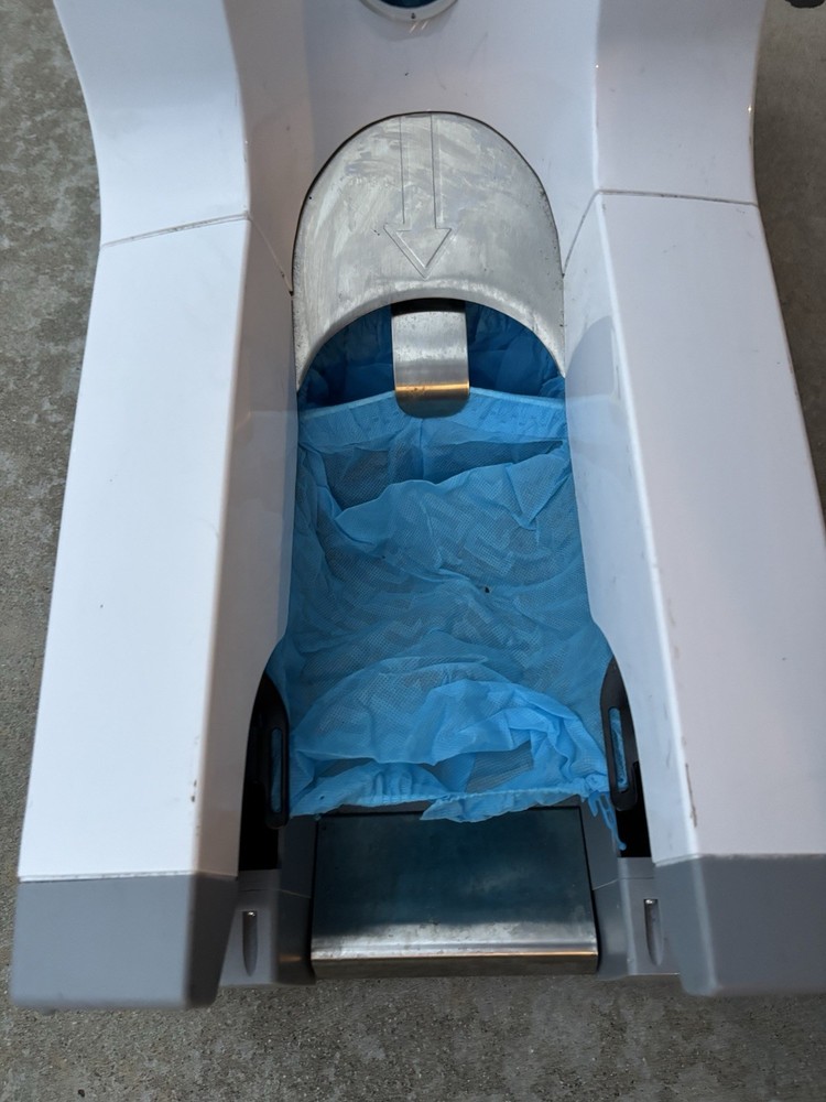 Uline Large Bootie Butler
