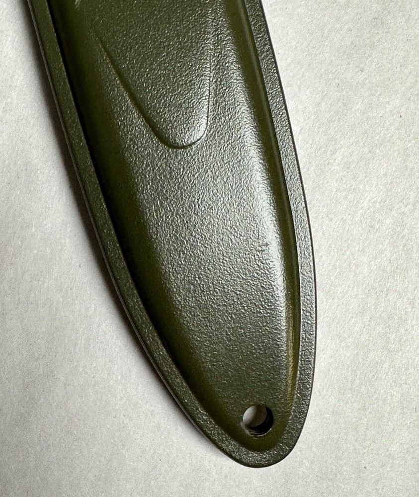 M8A1 SCABBARD REPLACEMENT PLASTIC SHEATH.