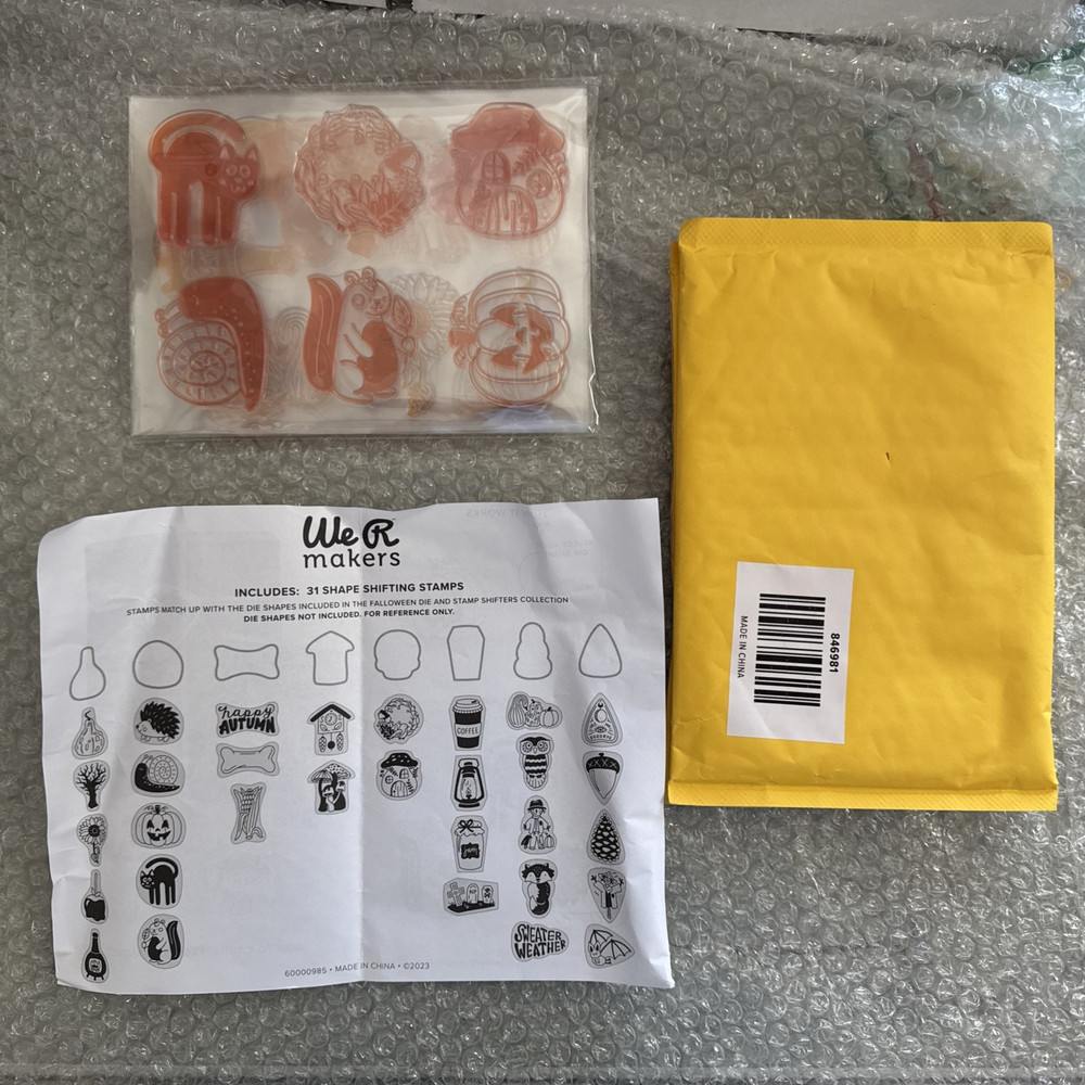 WE R MAKERS 31 SHAPE SHIFTING STAMPS AUTUMN