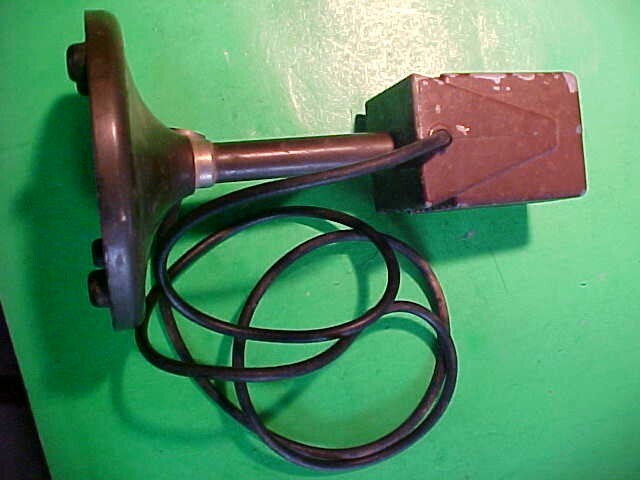 Vintage Brush BA-116 Microphone & Stand