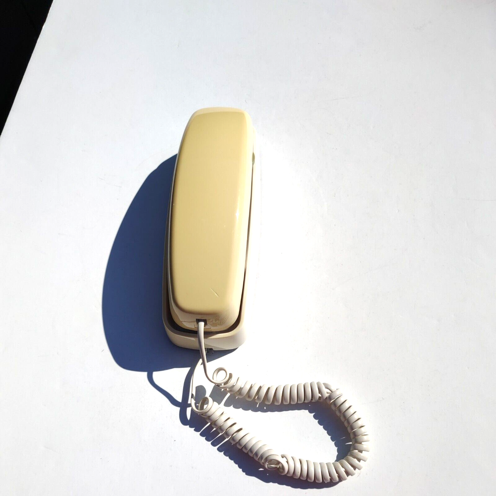 ATT Trimline Phone Model 210--white-Vintage 1990's