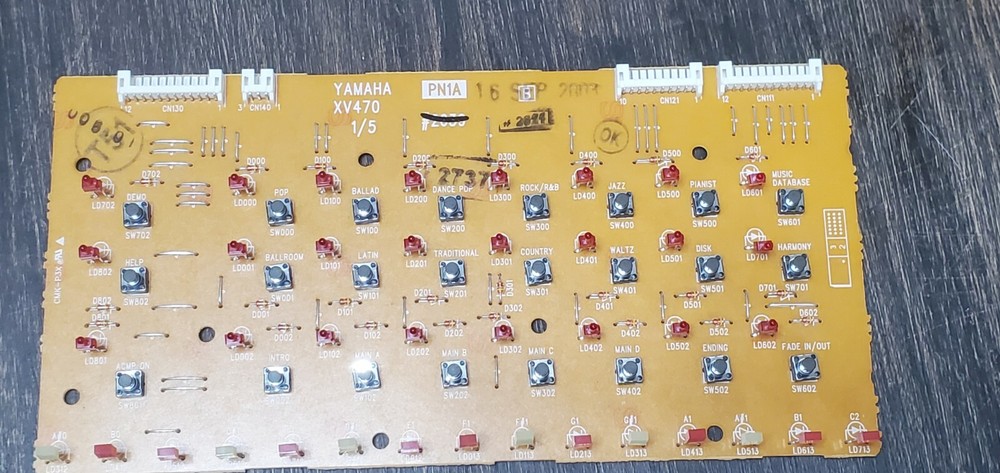 Yamaha Clavinova CVP-202 XV470 1/5