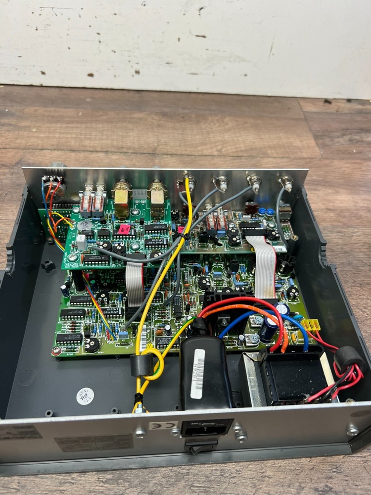 Wavetek Model 19 2MHz Sweep Function Generator, working but no case